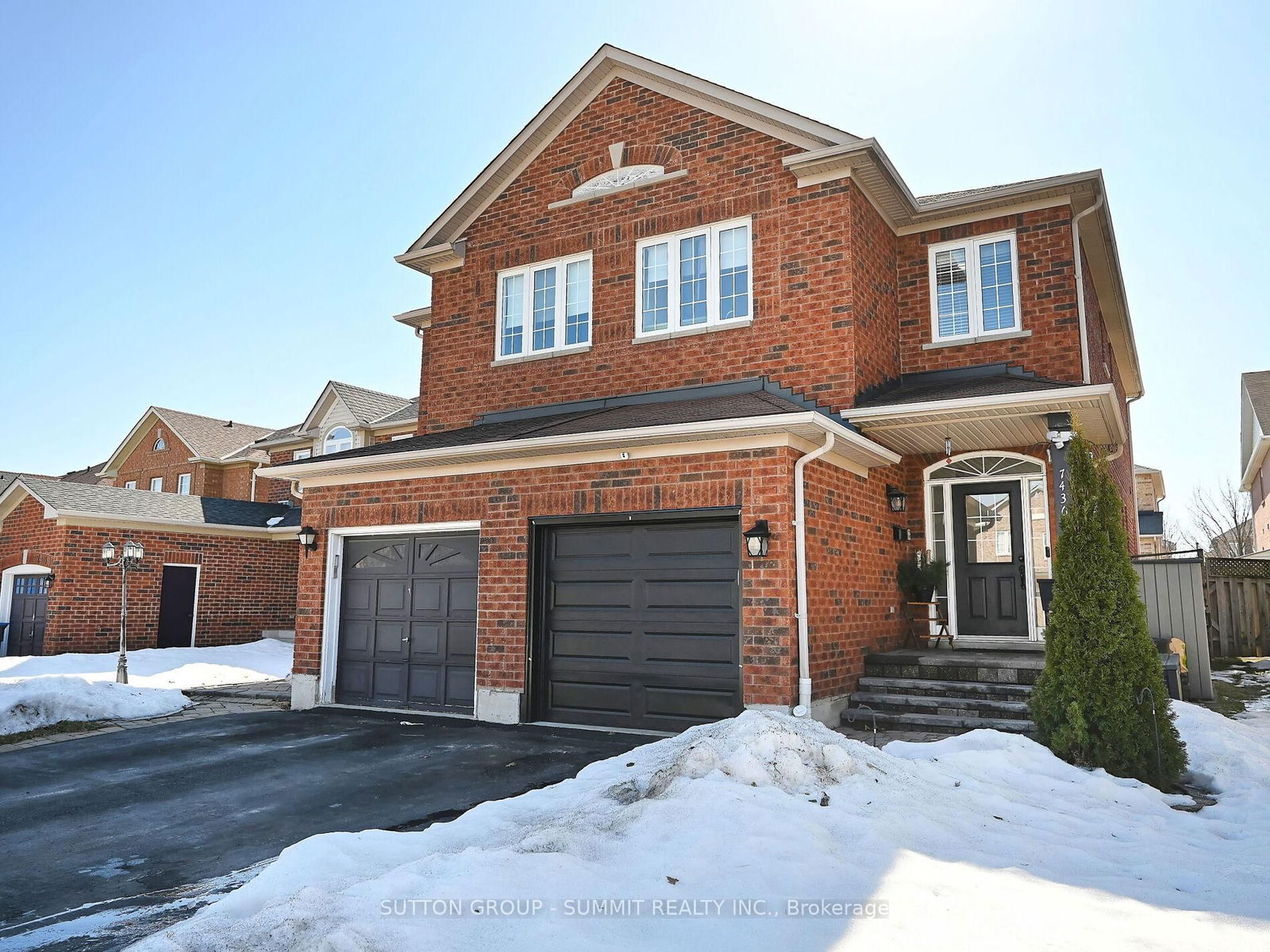 Semi-Detached House for sale at 7436 Russian Olive Close, Mississauga, Lisgar, L5N 8N7 - MLS: W12012130