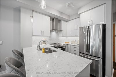 Unit 226 — 128 Grovewood Common, Oakville - GO Glenorchy