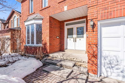 5811 Riverside Pl, Mississauga - East Credit image-0-2