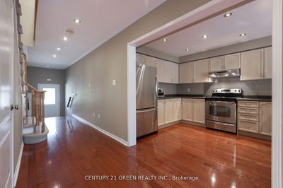3435 Angel Pass Dr, Mississauga - Churchill Meadows image-0-2