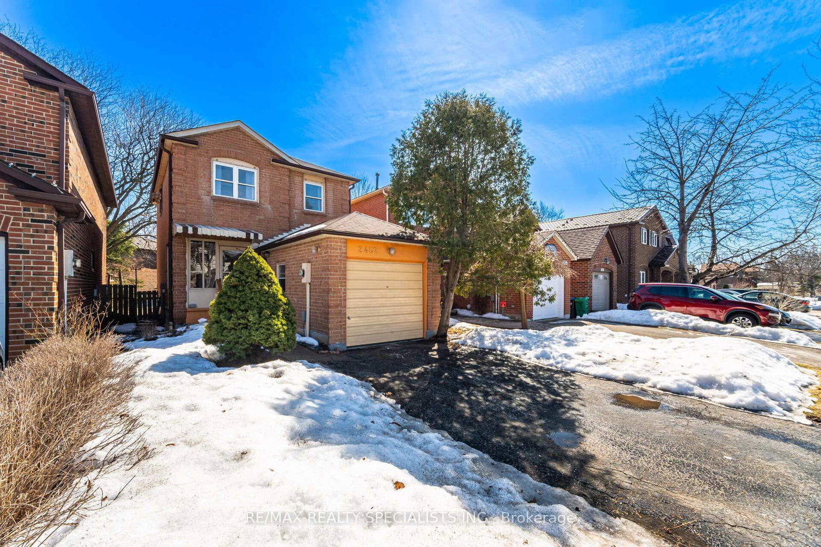 Detached House sold at 2452 Ploughshare Court, Mississauga, Erin Mills, L5L 3M6 - MLS: W12013051