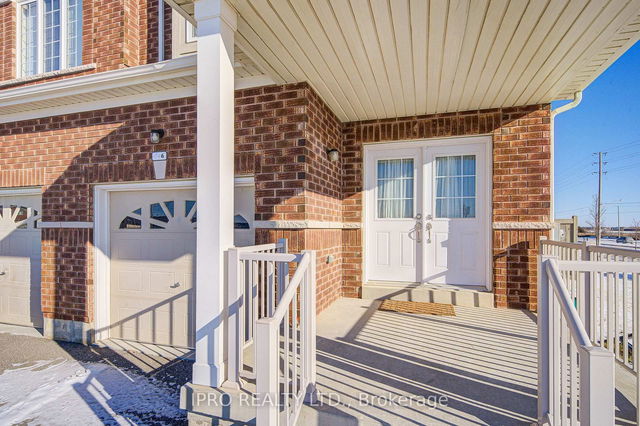 566 Bessborough Drive