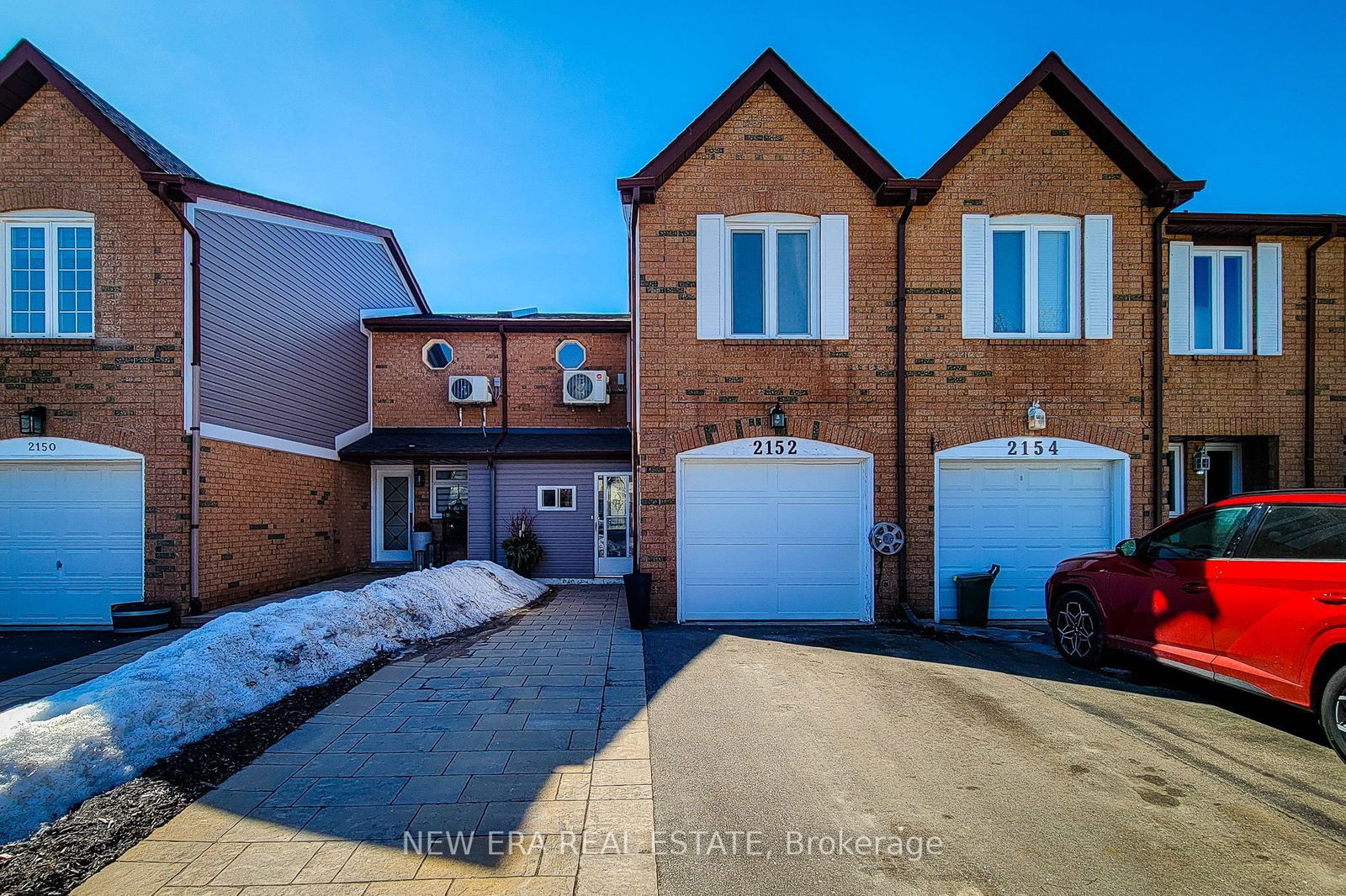 Townhouse for sale at 2152 Pelee Boulevard, Oakville, RO River Oaks, L6H 4C8 - MLS: W12013181