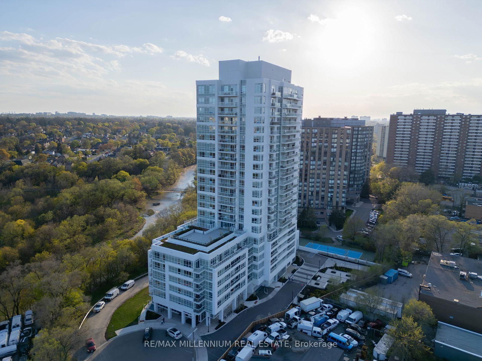 Condo for sale at 216-10 Wilby Crescent, Toronto, Weston, M9N 1E5 - MLS: W12013285