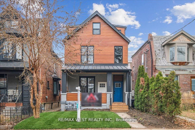 home for lease on Lower-202 Perth Avenue