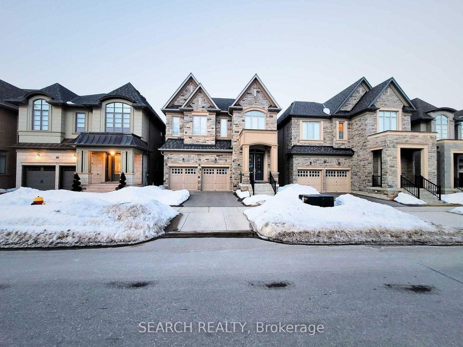 Detached House for lease at 3045 Post Road, Oakville, GO Glenorchy, L6H 0M3 - MLS: W12013678