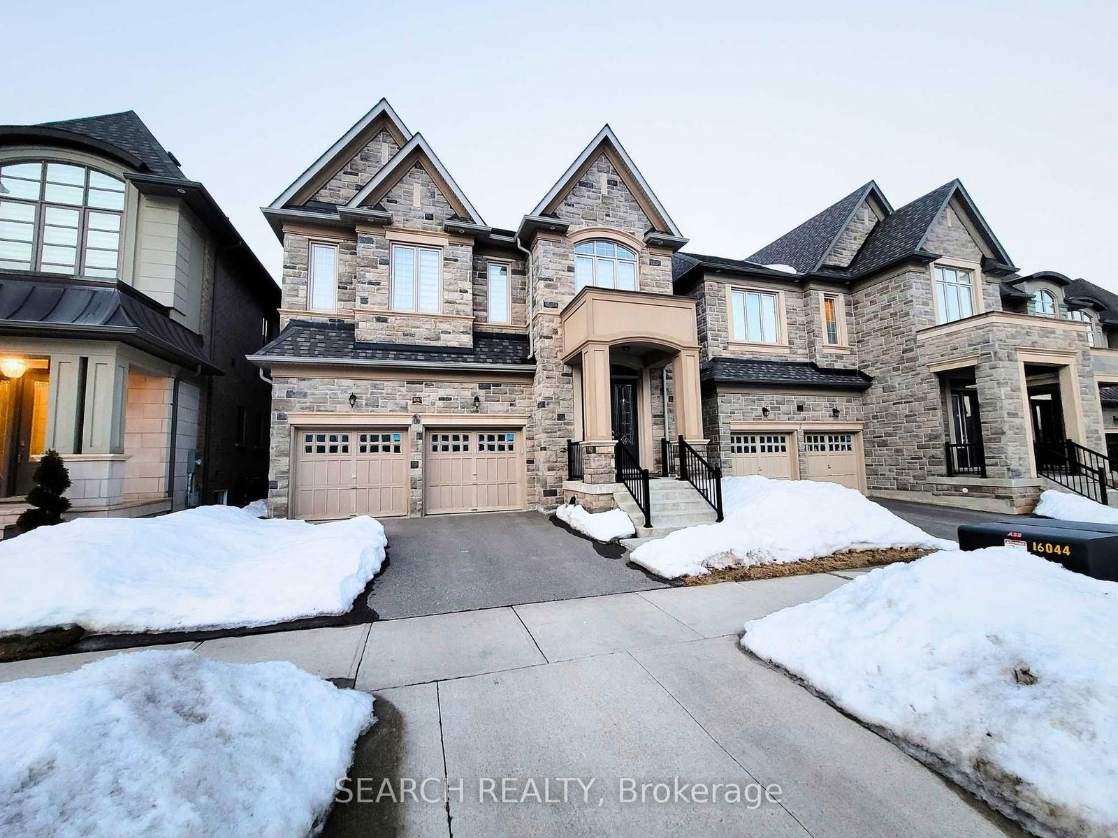 Detached House for lease at 3045 Post Road, Oakville, GO Glenorchy, L6H 0M3 - MLS: W12013678