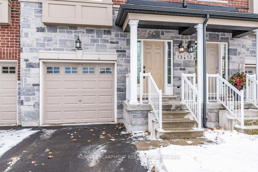 Townhouse for sale at 13-2220 Queensway Drive, Burlington, Freeman, L7R 3T1 - MLS: W12013828