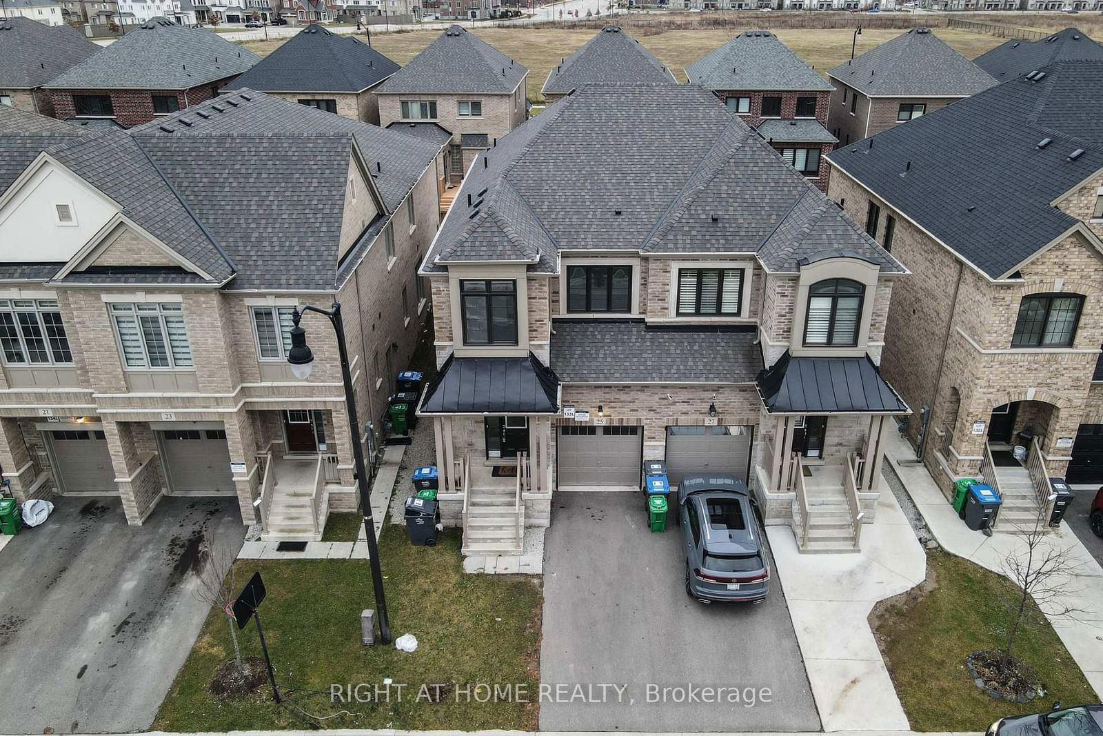 Semi-Detached House leased at UPPER-25 Hubbell Road, Brampton, Bram West, L6Y 1P3 - MLS: W12013837