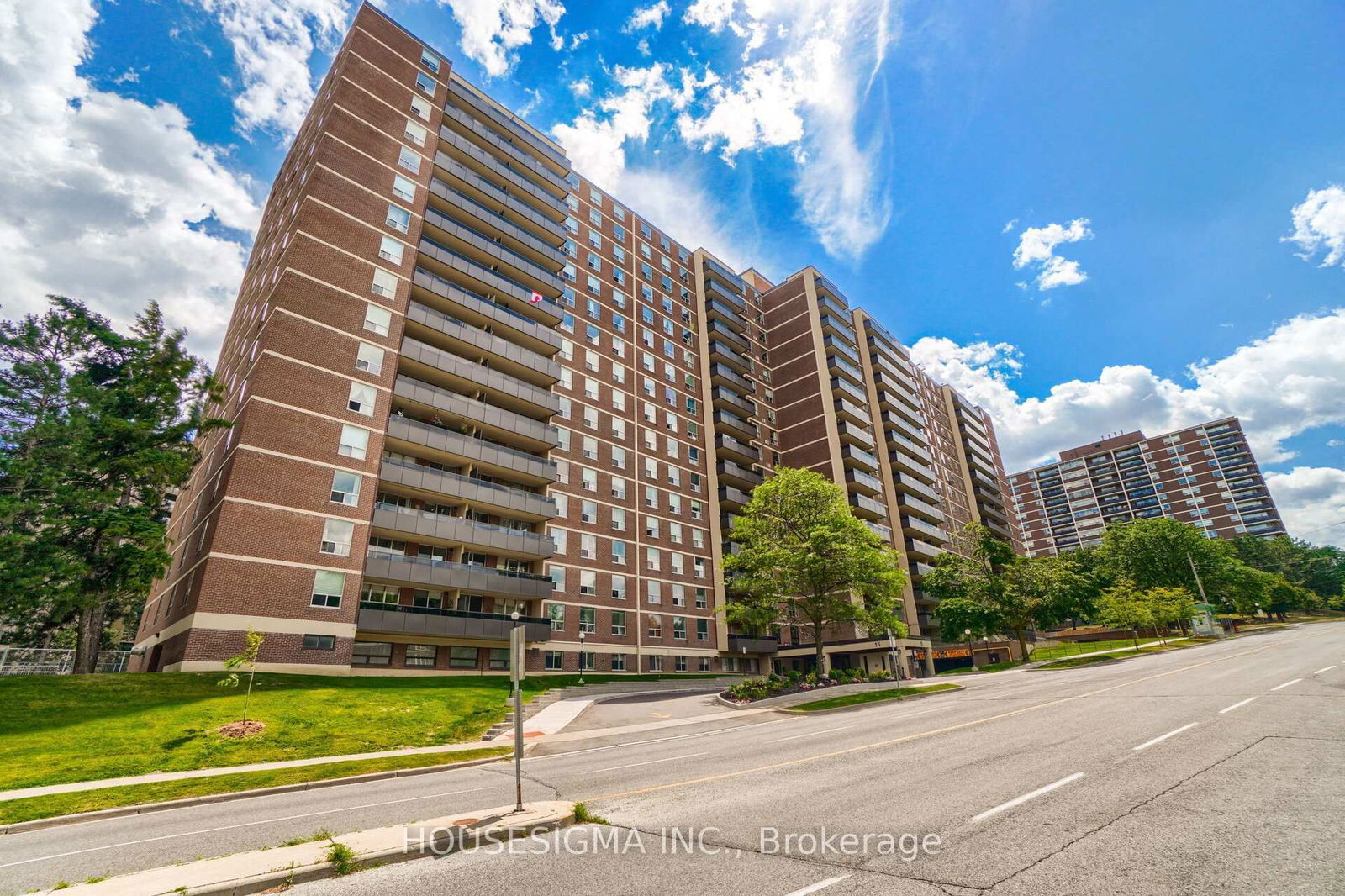 Condo for sale at 1617-15 La Rose Avenue, Toronto, Humber Heights, M9P 1A7 - MLS: W12013929