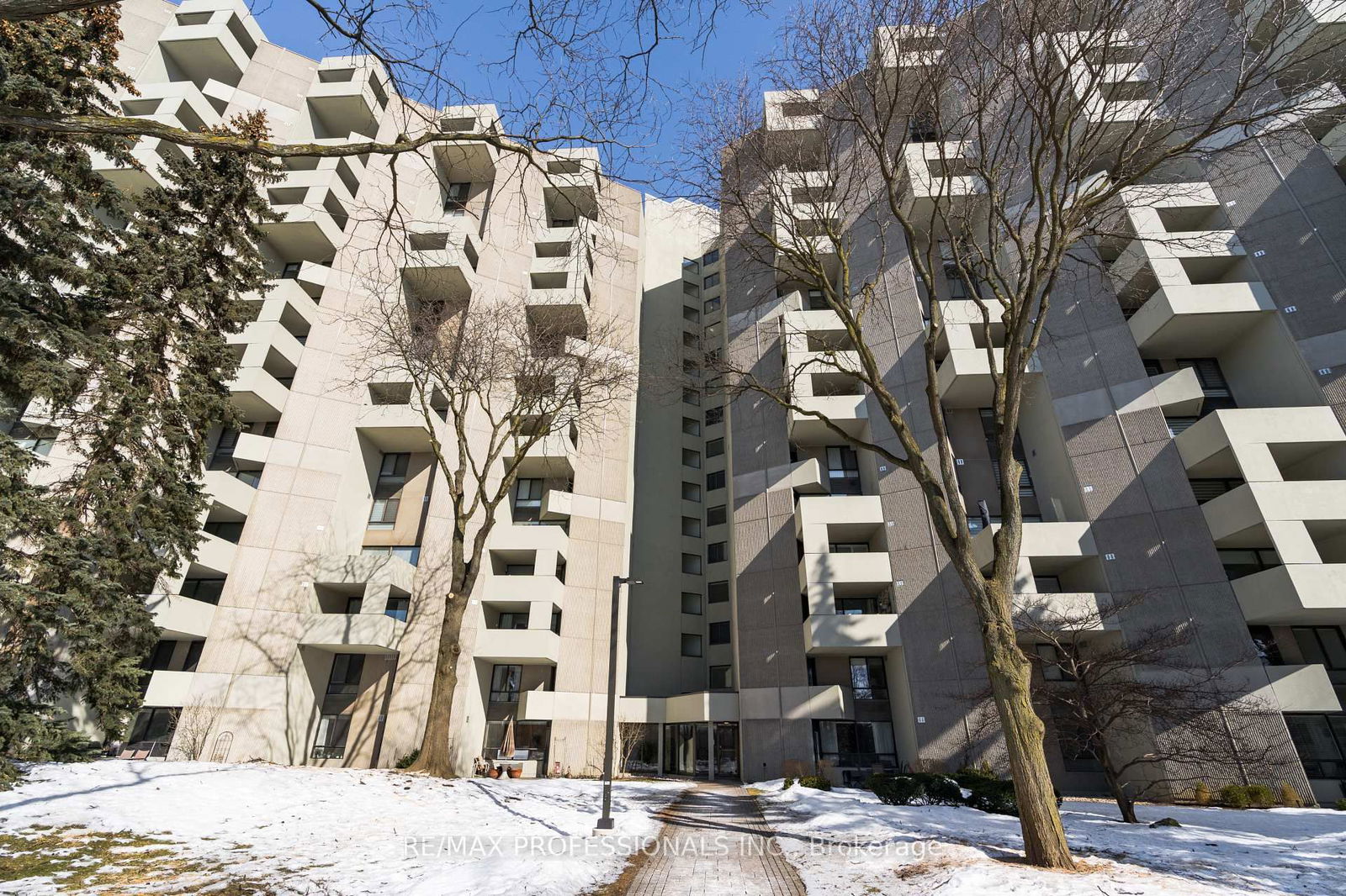 Condo for sale at E46-288 Mill Road, Toronto, Markland Wood, M9C 4X7 - MLS: W12014008