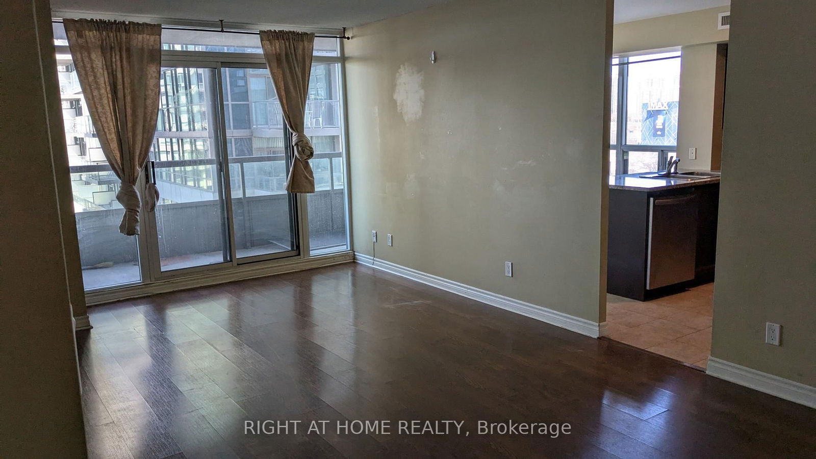 Condo for lease at 605-335 Rathburn Road, Mississauga, City Centre, L5B 0C8 - MLS: W12014053