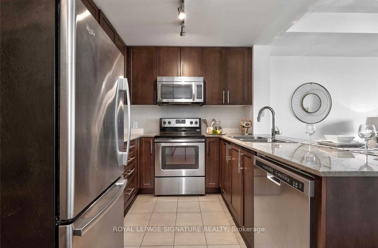 Condo leased at 515-3985 Grand Park Drive, Mississauga, City Centre, L5B 0H8 - MLS: W12014214