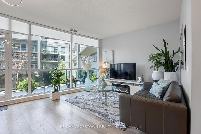 Unit 201 — 80 Marine Parade Dr, Toronto - Mimico image-0-0
