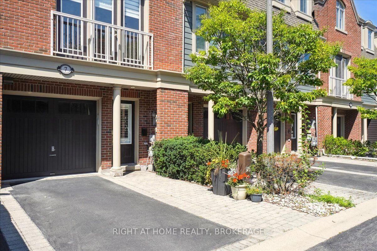 Townhouse for sale at 7-99 Brant Street, Oakville, CO Central, L6K 2Z5 - MLS: W12014432