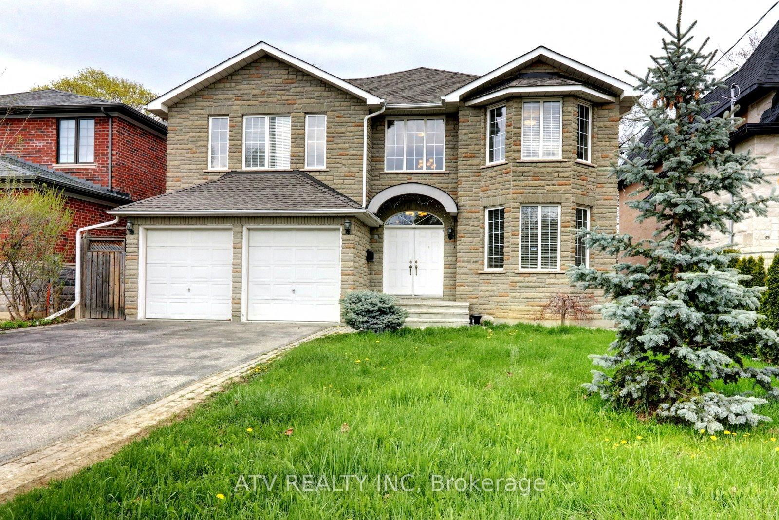 Detached House sold at 31 Shaver Avenue, Toronto, Islington-City Centre West, M9B 3T2 - MLS: W12014662