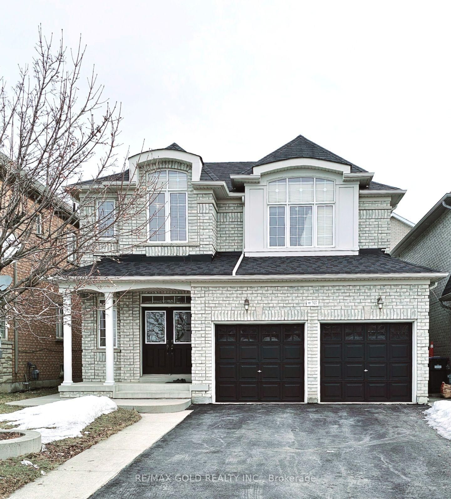 Detached House for sale at 527 Fernforest Drive, Brampton, Sandringham-Wellington, L6R 0S2 - MLS: W12014671