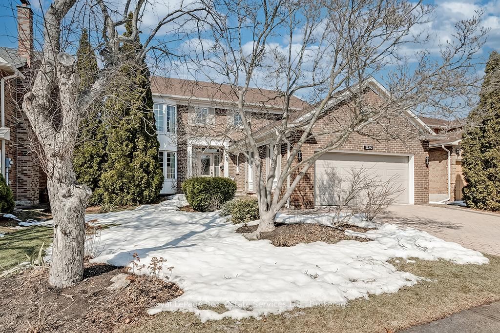 Detached House for sale at 1225 Old Post Drive, Oakville, 1007 - GA Glen Abbey, L6M 1A5 - MLS: W12014852