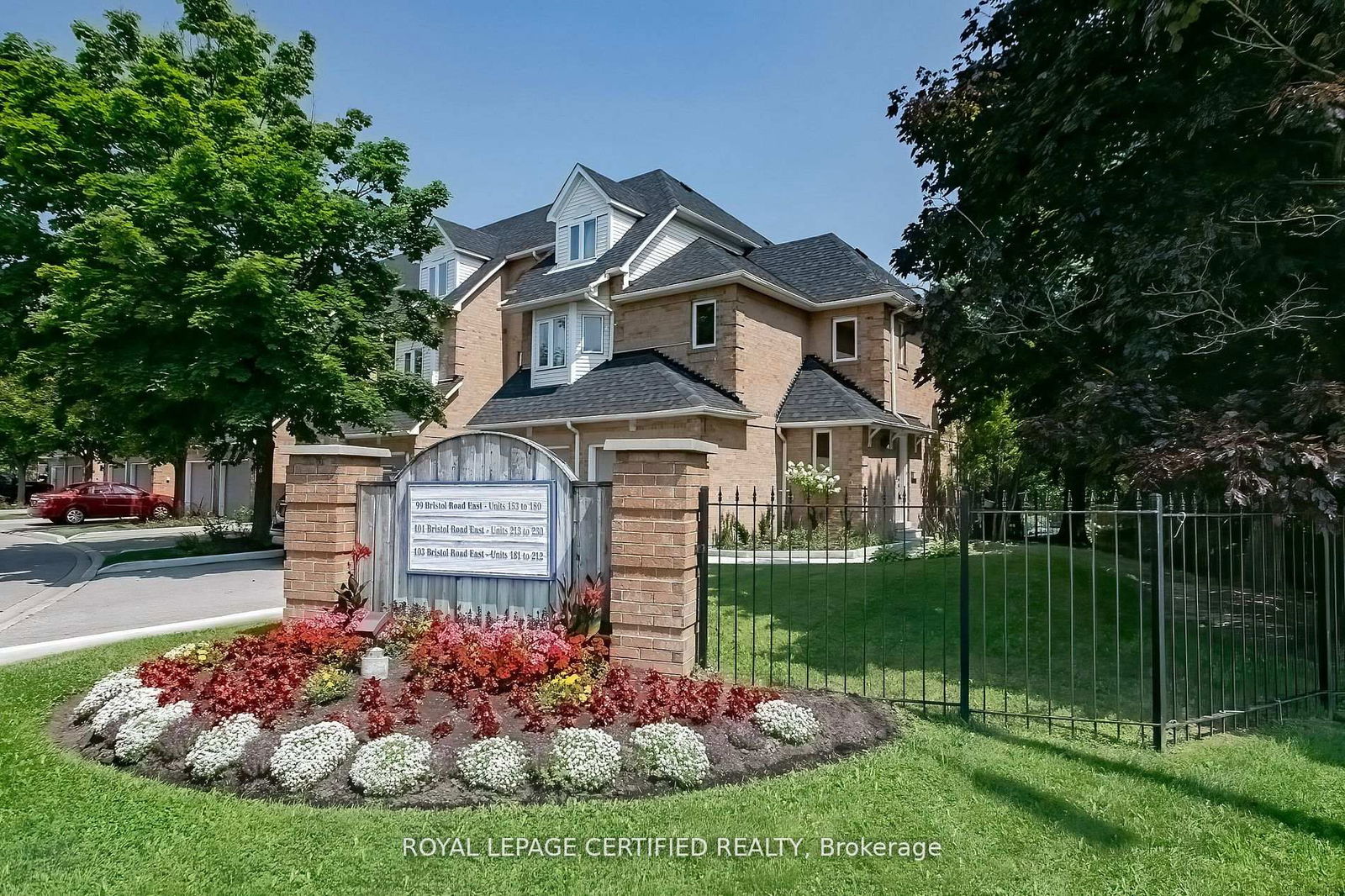 Townhouse for sale at 153-99 Bristol Road, Mississauga, Hurontario, L4Z 3P4 - MLS: W12015178