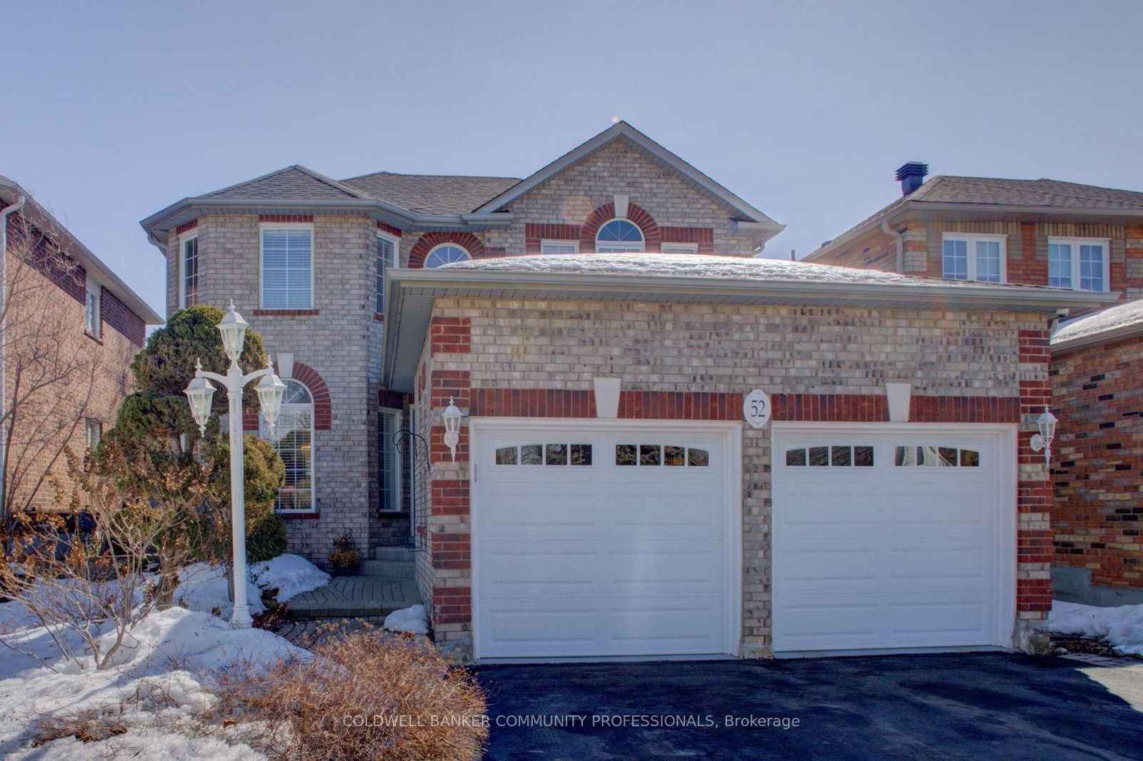 Detached House for sale at 52 Durham Street, Halton Hills, Georgetown, L7G 5X4 - MLS: W12015219