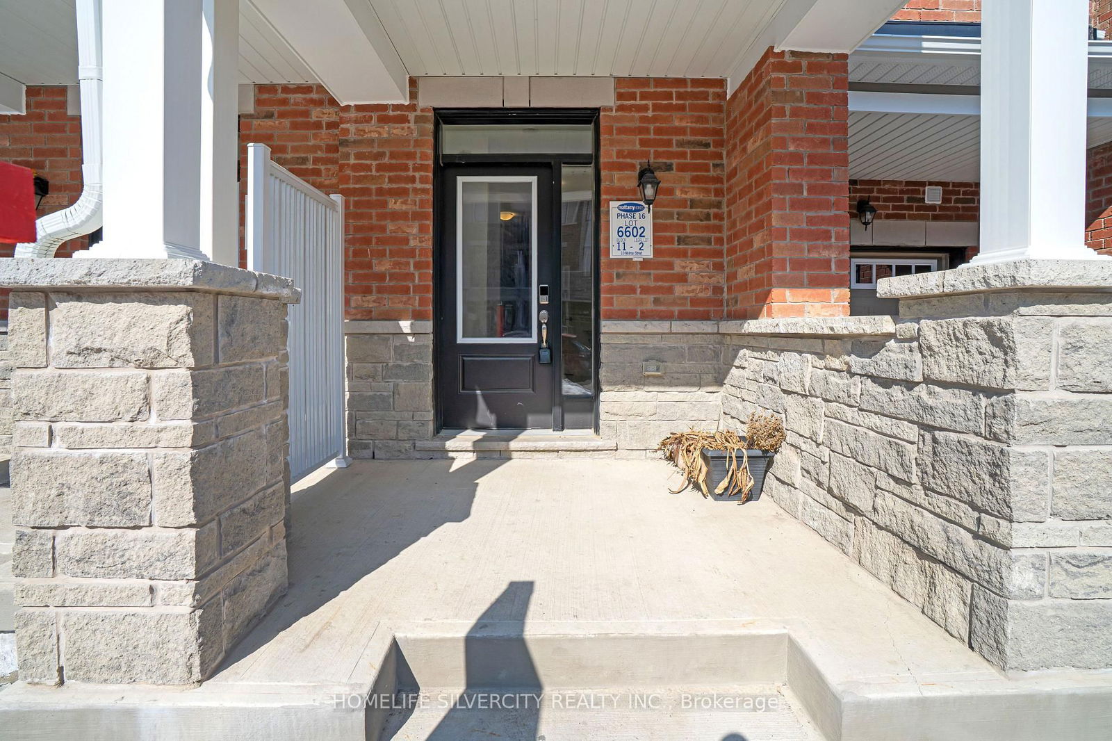 Townhouse for sale at 10 MELMAR Street, Brampton, Northwest Brampton, L7A 0B6 - MLS: W12015693