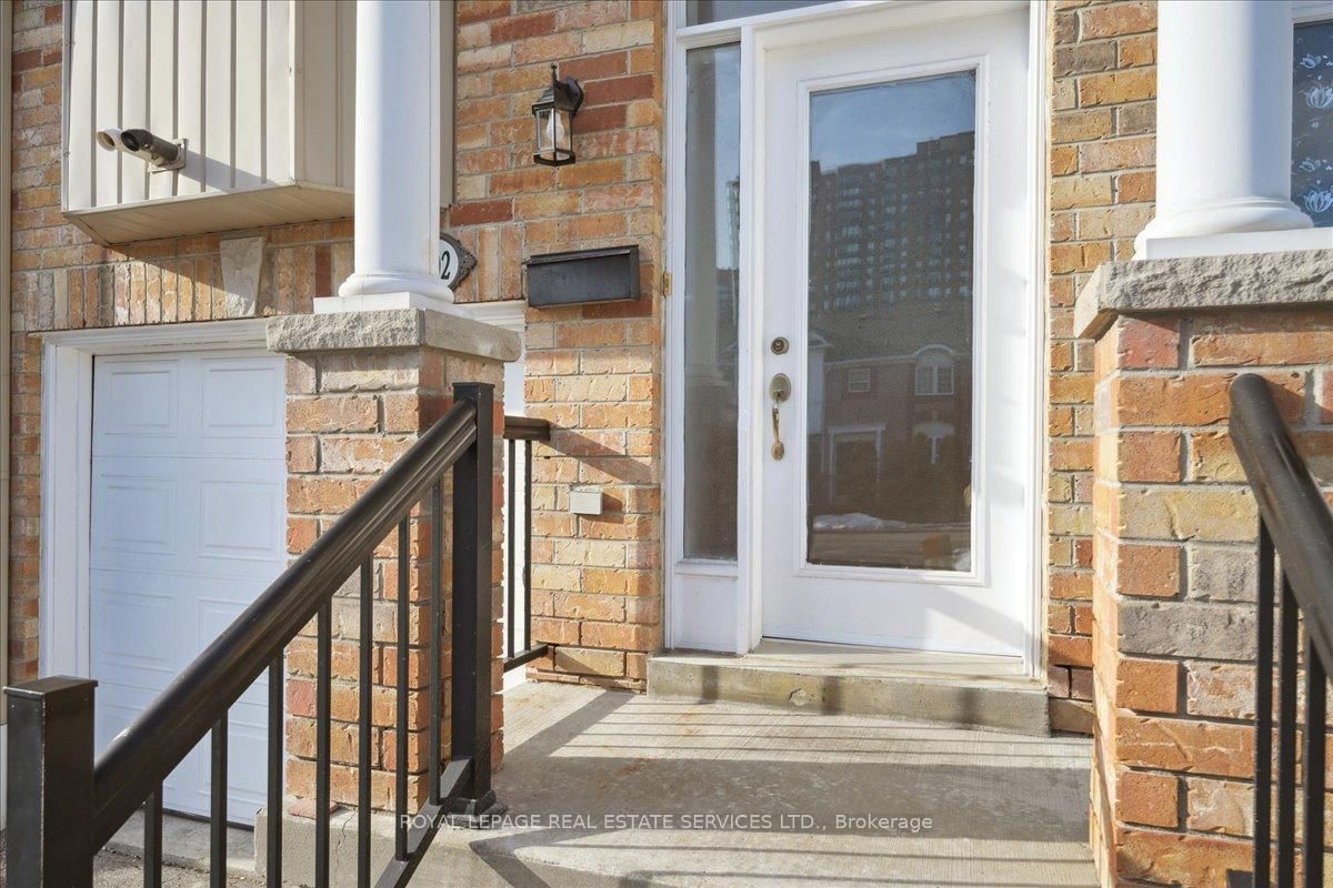 Townhouse for sale at 3302 Pinto Place, Mississauga, Cooksville, L5B 1V7 - MLS: W12015911