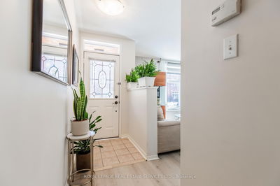 Unit A — 43A Chester St, Oakville - River Oaks image-0-3