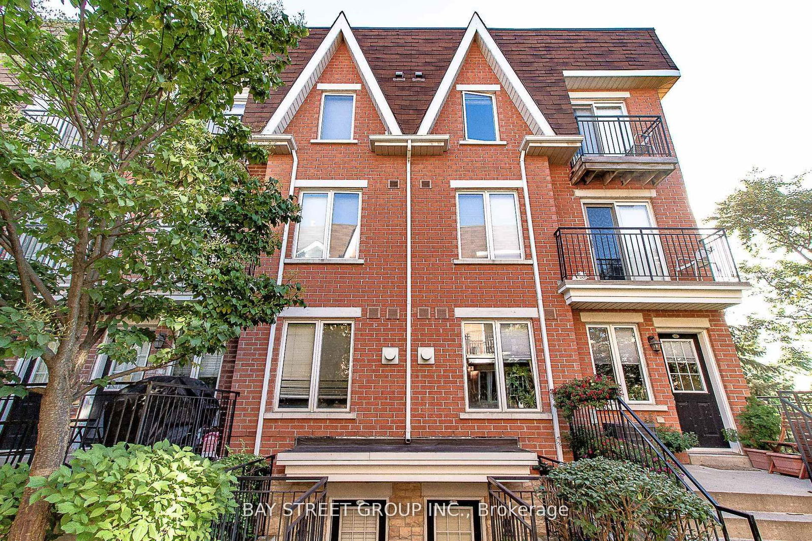 Townhouse for sale at 203-50 Joe Shuster Way, Toronto, South Parkdale, M6K 1Y8 - MLS: W12016290