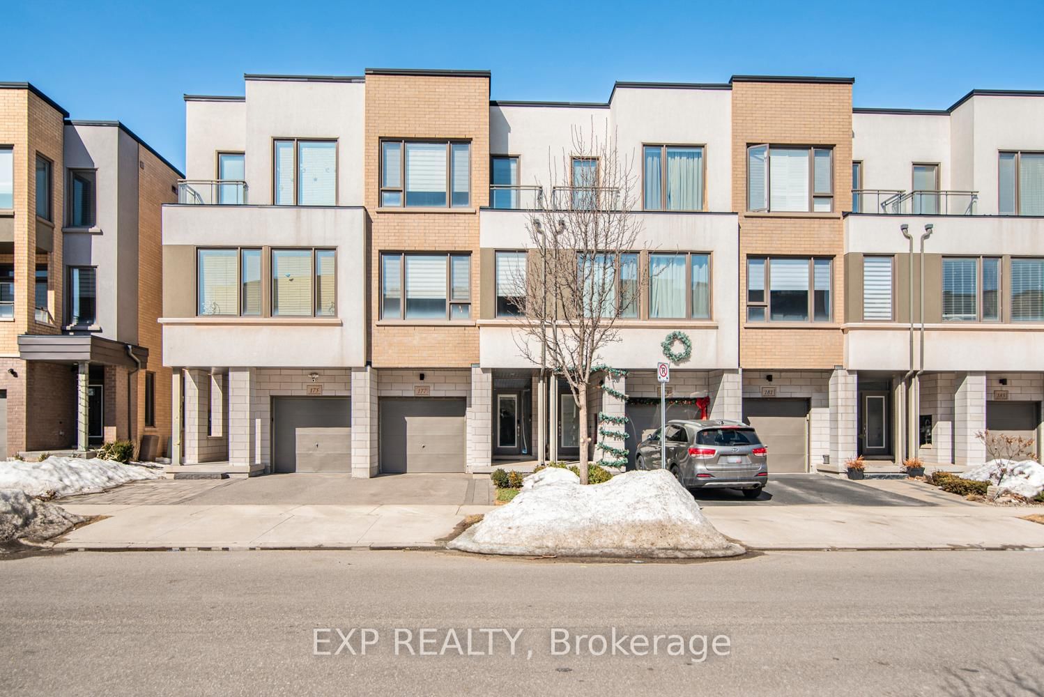 Townhouse for sale at 177 Huguenot Road, Oakville, GO Glenorchy, L6H 0L4 - MLS: W12016325