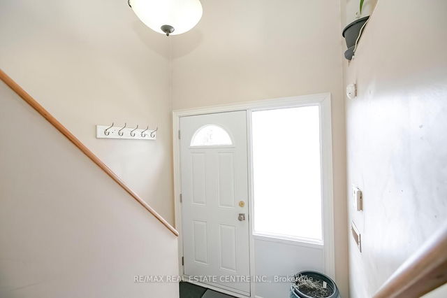 52 Carleton Place