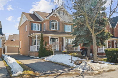 912 John Watt Blvd, Mississauga - Meadowvale Village