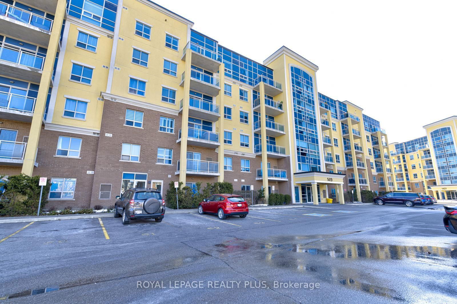 Condo for sale at 208-1419 Costigan Road, Milton, CL Clarke, L9T 2L4 - MLS: W12017037