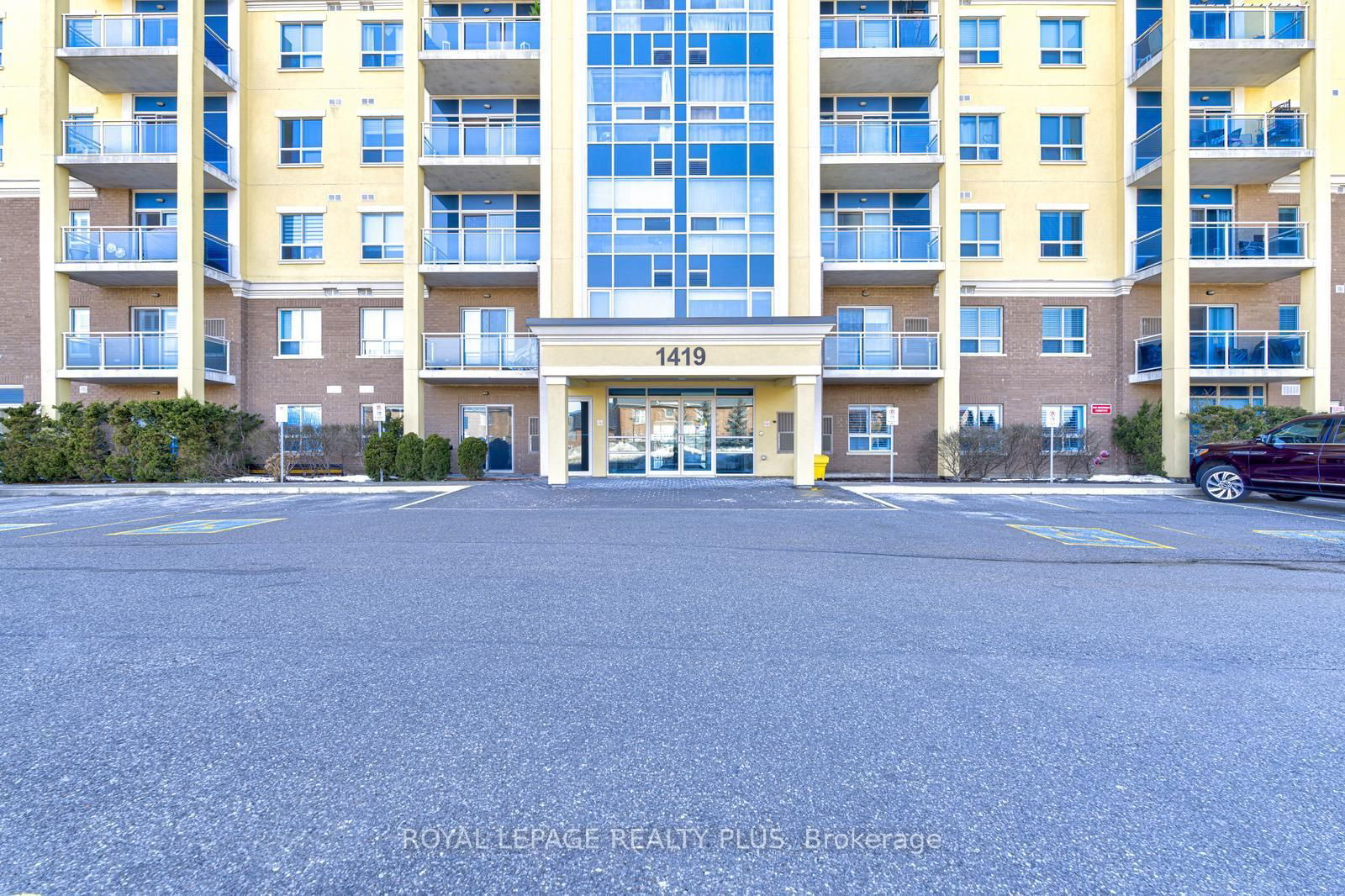 Condo for sale at 208-1419 Costigan Road, Milton, CL Clarke, L9T 2L4 - MLS: W12017037