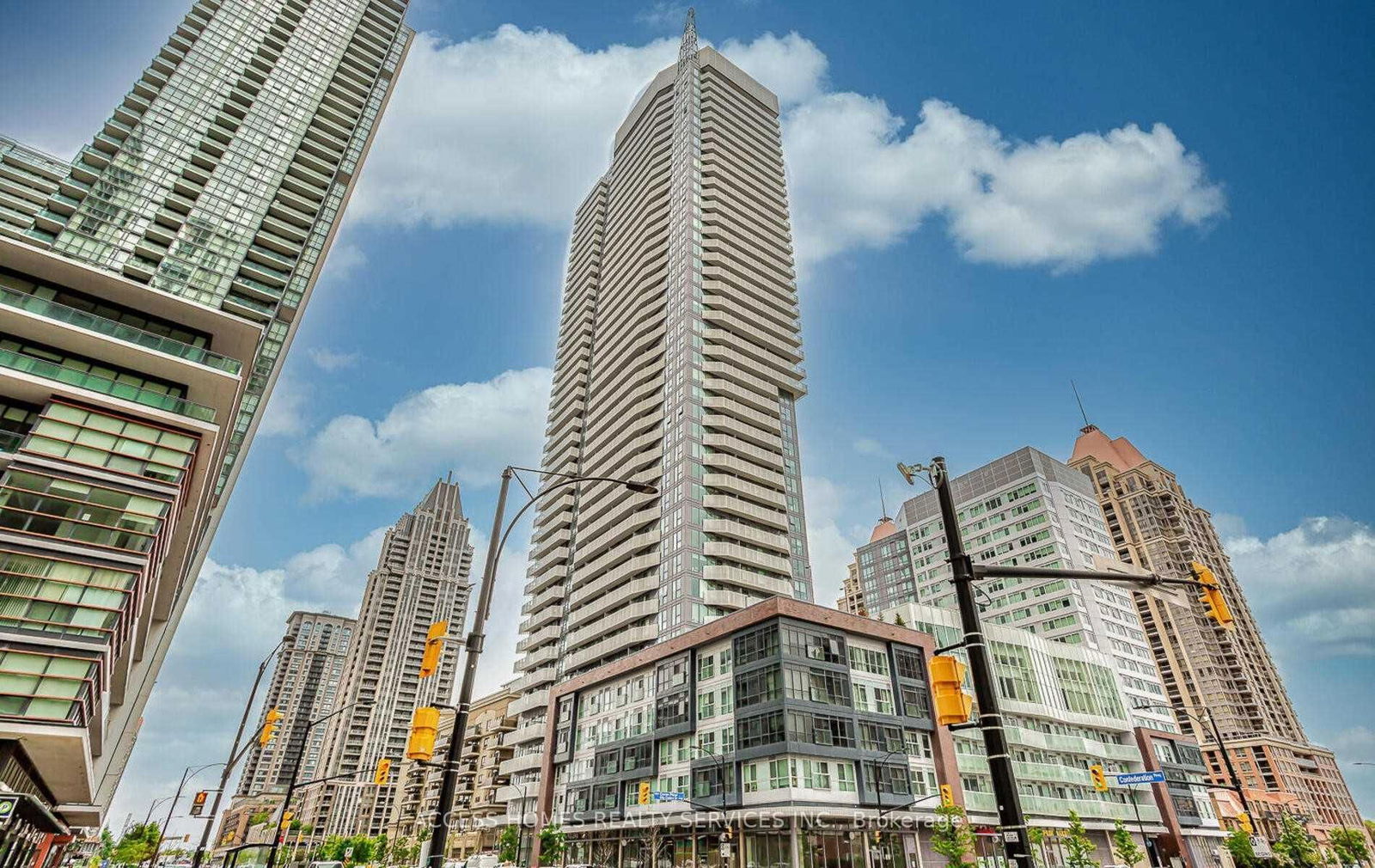 Condo for lease at 518-4065 Confederation Pkwy, Mississauga, City Centre, L5B 4N1 - MLS: W12017106