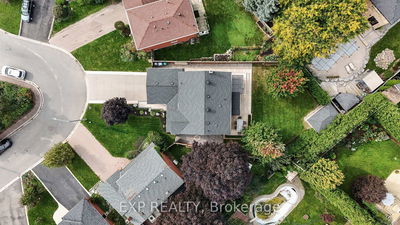 771 Ajyn Crt, Mississauga - Lakeview image-0-2