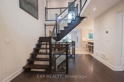 771 Ajyn Crt, Mississauga - Lakeview image-0-3