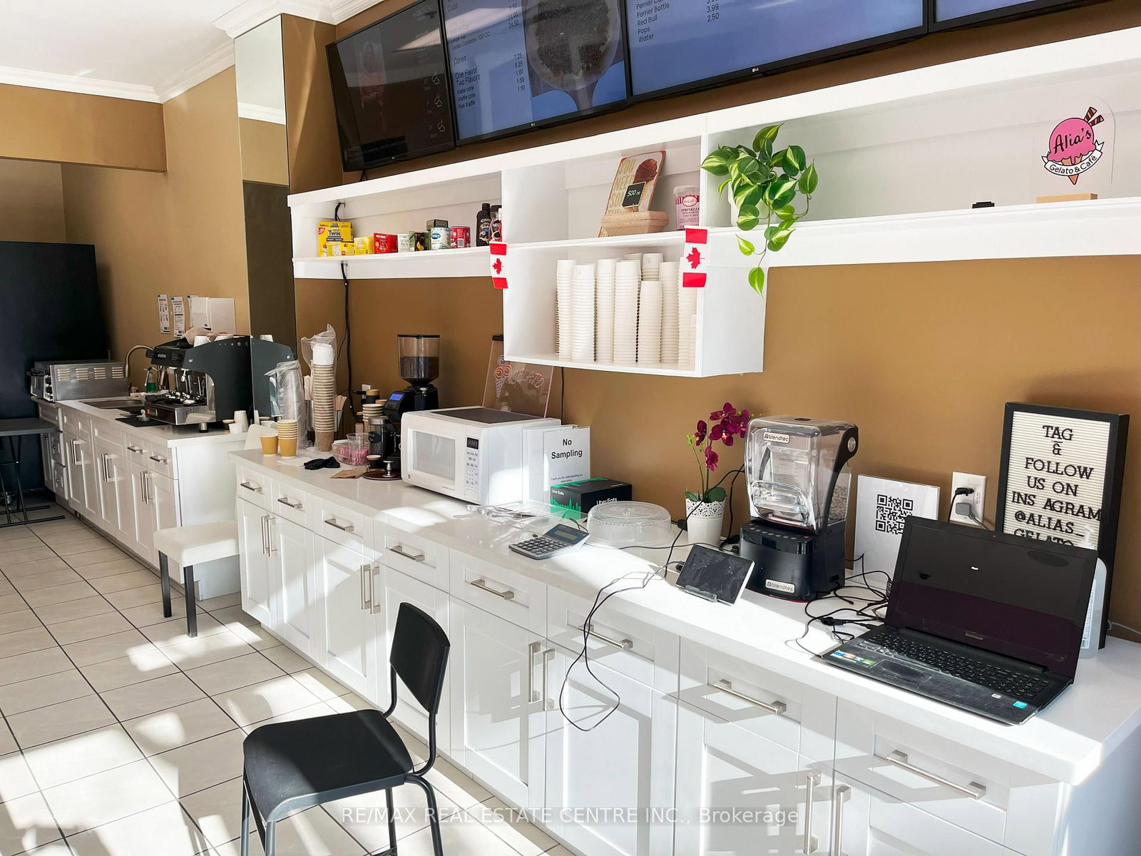 1455 Lakeshore Road, Unit 9-10 - Photo 11