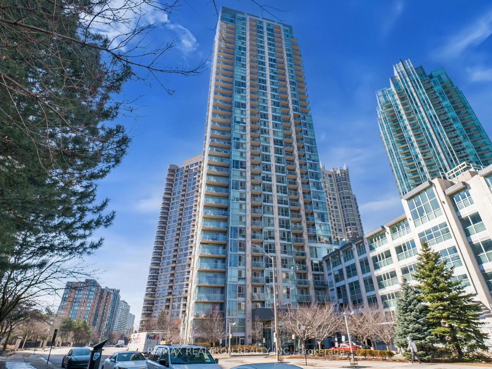 Condo for sale at 405-225 Webb Drive, Mississauga, City Centre, L5B 4P2 - MLS: W12017530