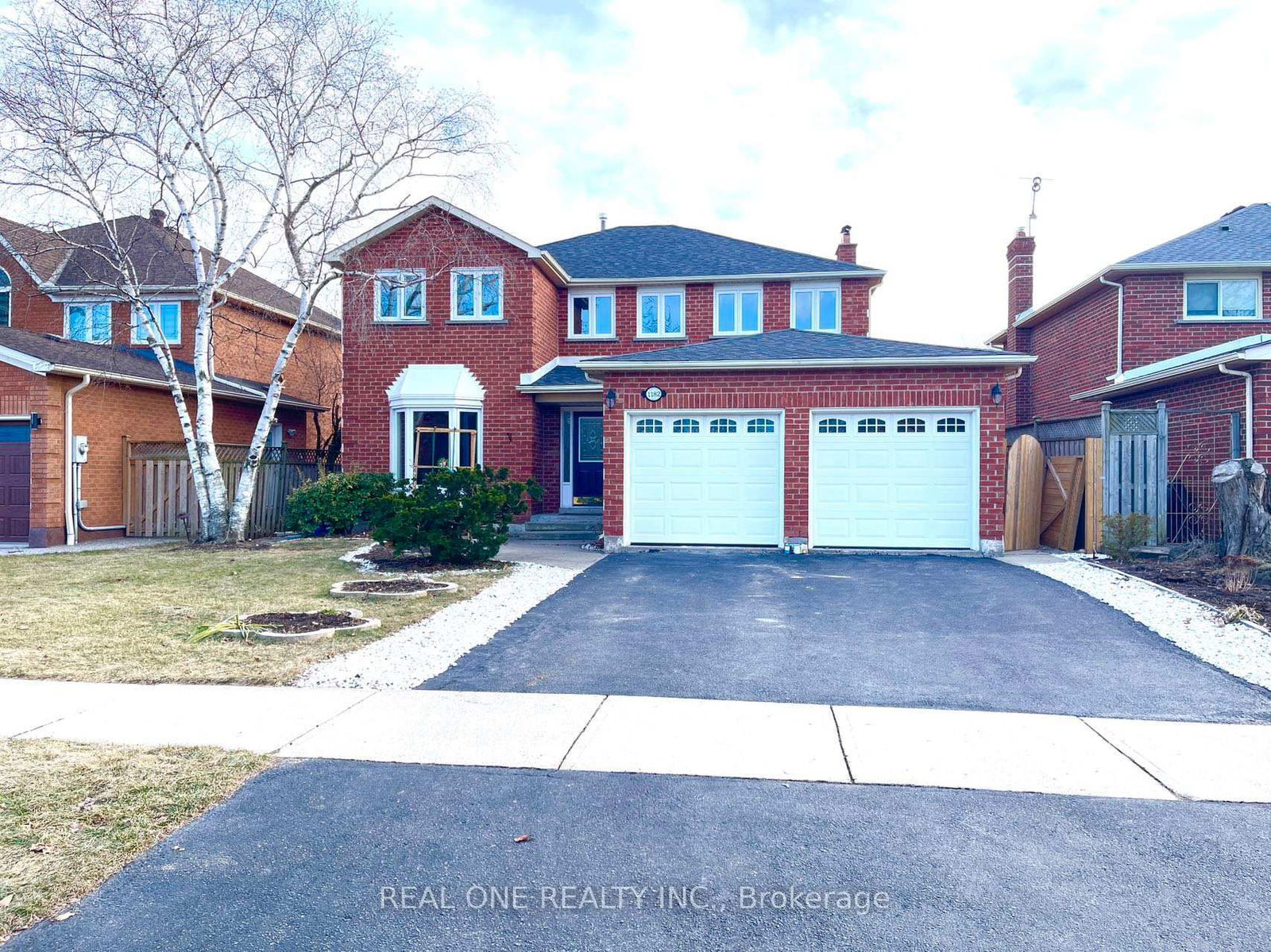 Detached House for lease at 1182 Creekside (upper) Drive, Oakville, WC Wedgewood Creek, L6H 4Y9 - MLS: W12017564