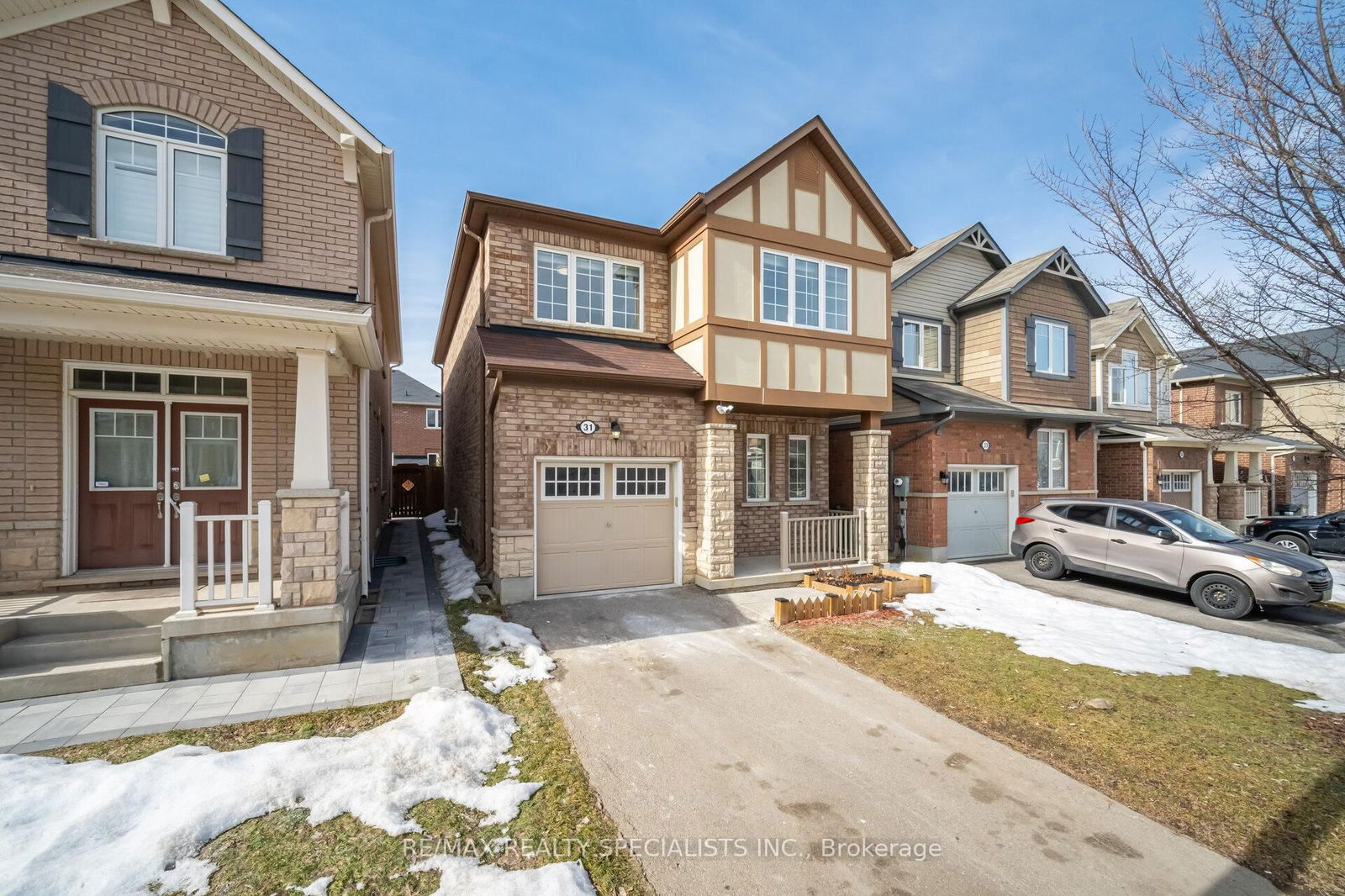 Detached House for sale at 31 Enford Crescent, Brampton, Northwest Brampton, L7A 4C8 - MLS: W12017936