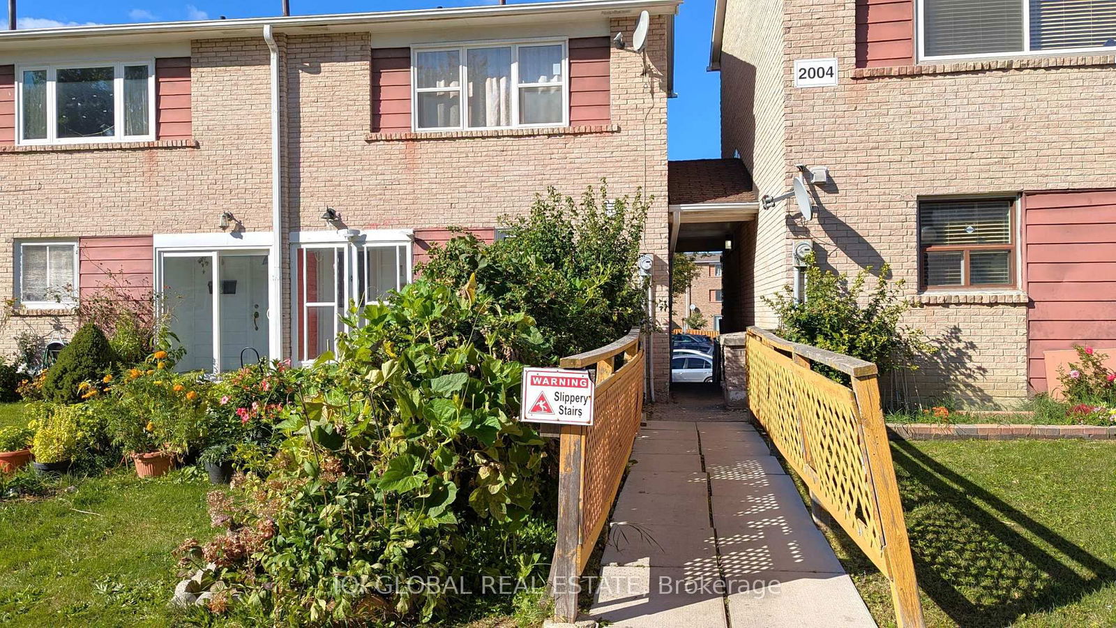 Townhouse for sale at 15-2004 Martin Grove Road, Toronto, West Humber-Clairville, M9V 4A3 - MLS: W12018065