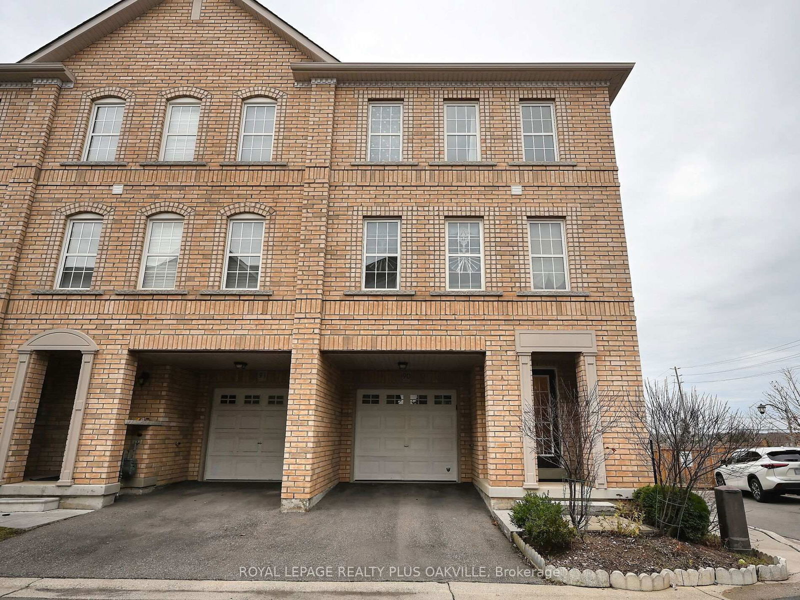 Townhouse for sale at 90-2280 Baronwood Drive, Oakville, WT West Oak Trails, L6M 0K4 - MLS: W12018176