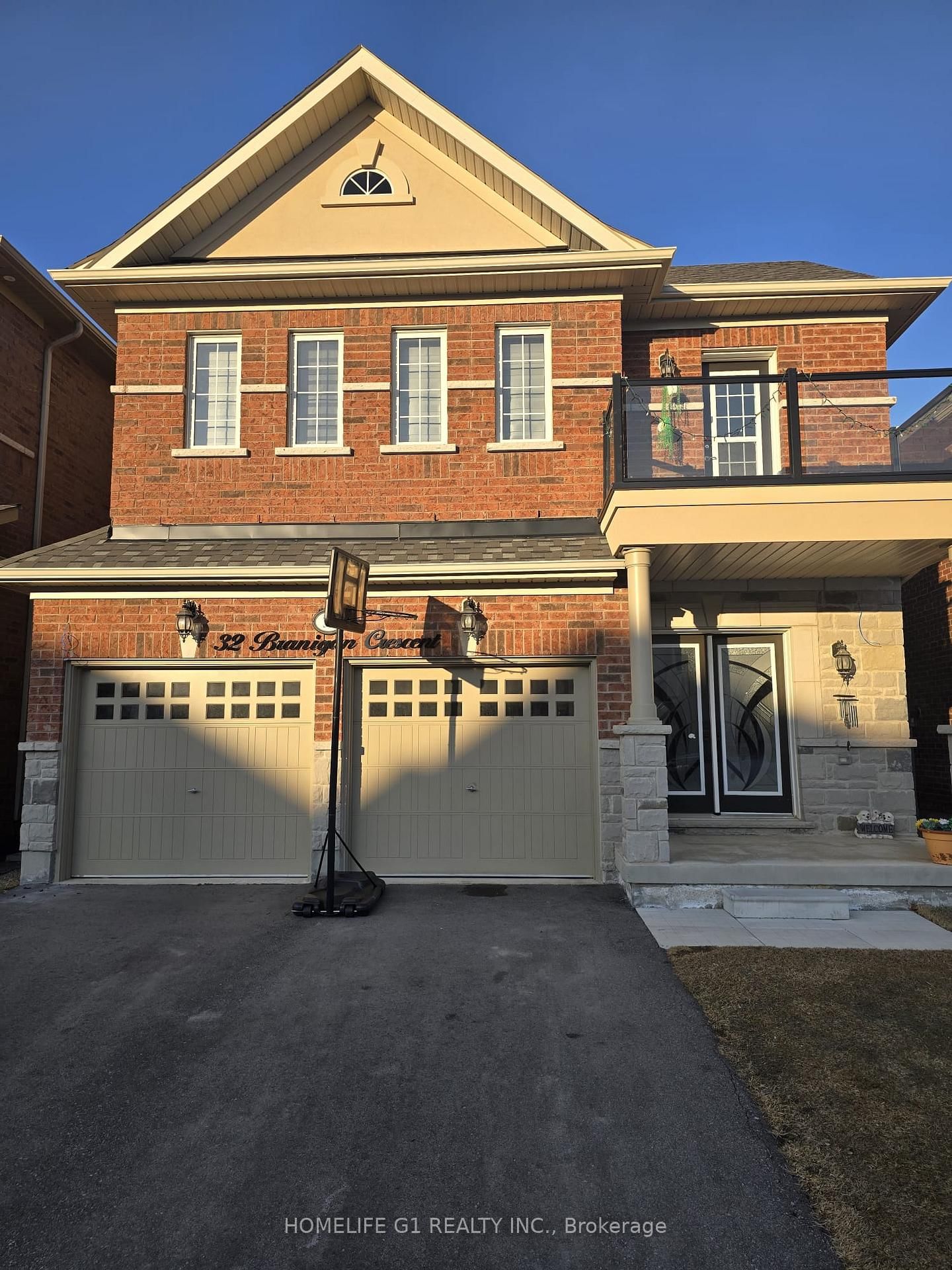 Detached House for sale at 32 Branigan Crescent, Halton Hills, Georgetown, L7G 0N1 - MLS: W12018197