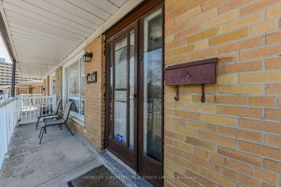 3424 Laddie Cres, Mississauga - Malton image-0-2