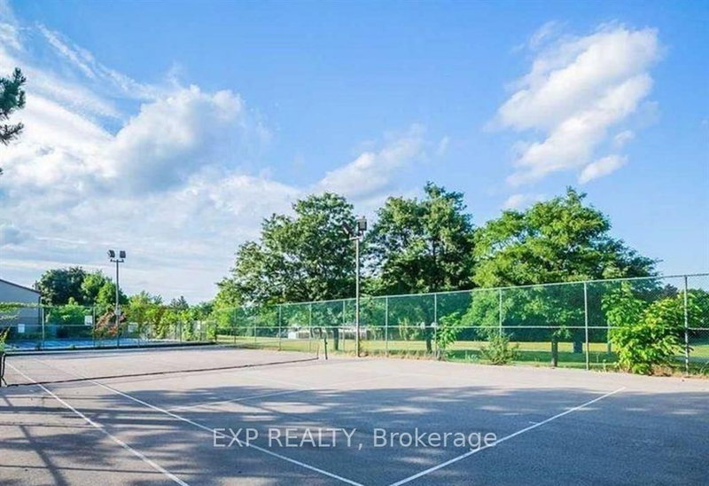 19 Gatwick Lane, Brampton, L6S 2E4 | Image 2