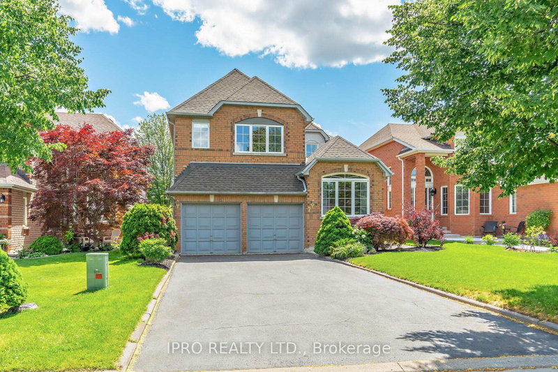 7 Curry Cres, Halton Hills, L7G 5L4 | Image 2