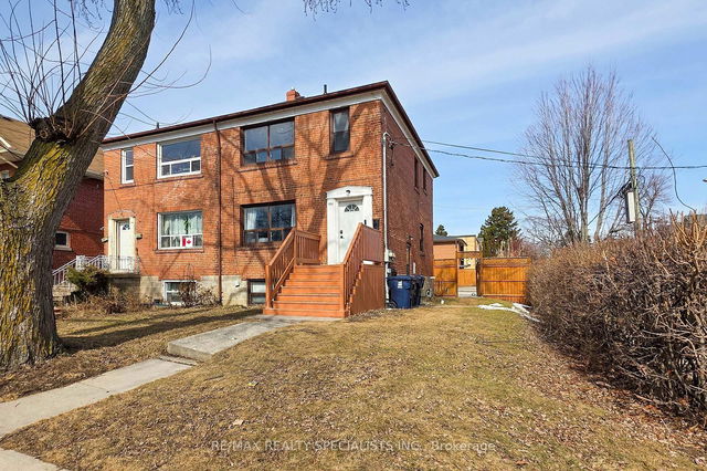102 Stanley Avenue