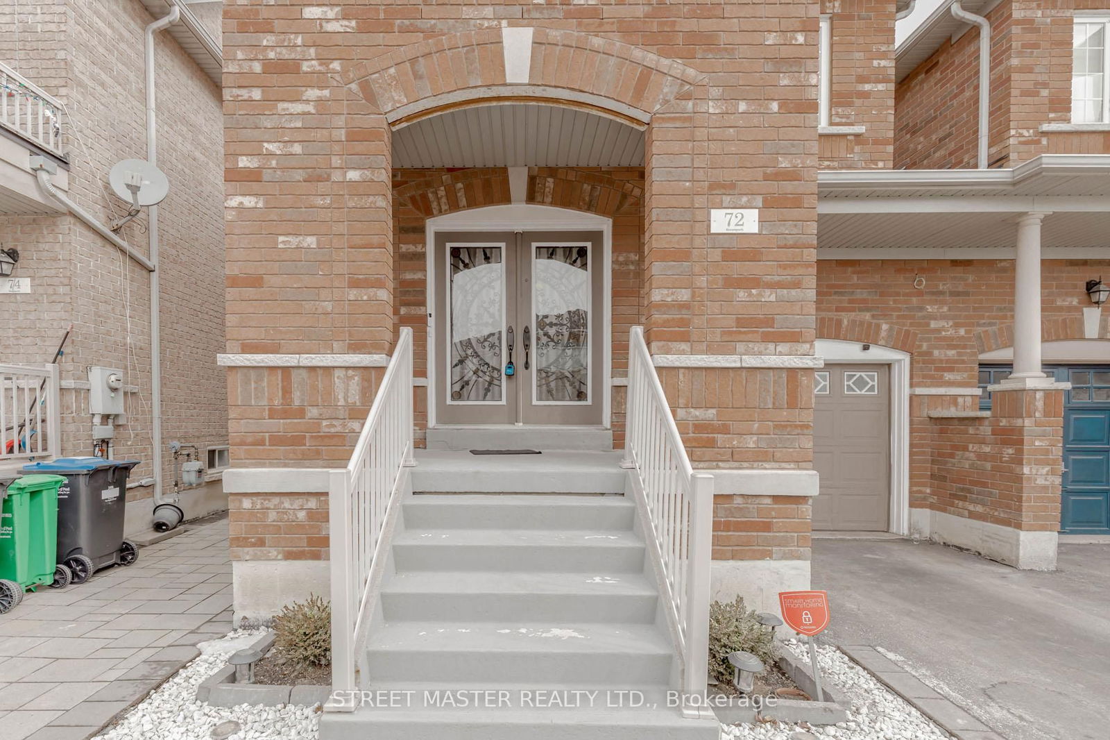 Semi-Detached House for sale at 72 Newington Crescent, Brampton, Bram East, L6P 3G1 - MLS: W12019074