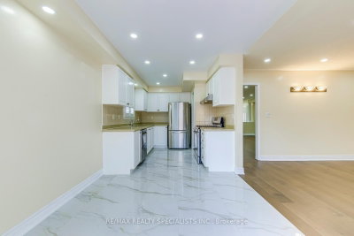 4877 Marble Arch Mississauga,ON L5M 7P7 — Photo 12