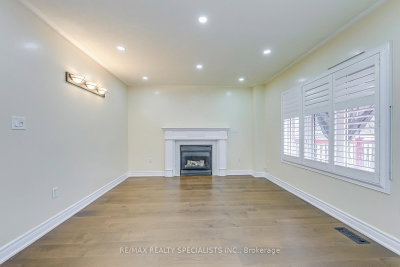 4877 Marble Arch Mississauga,ON L5M 7P7 — Photo 8